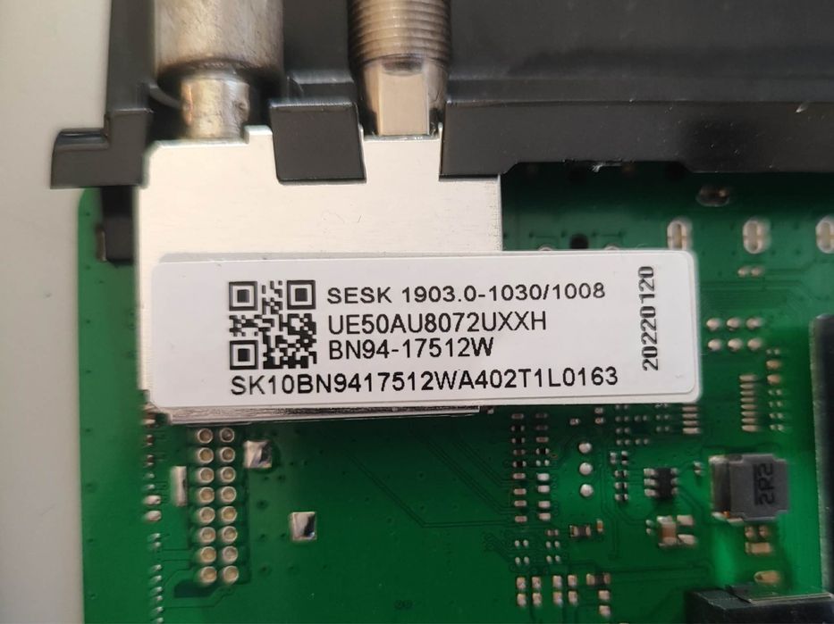 Main board BN94-17512W / BN41-02844 от TV SAMSUNG UE50AU8072U на части