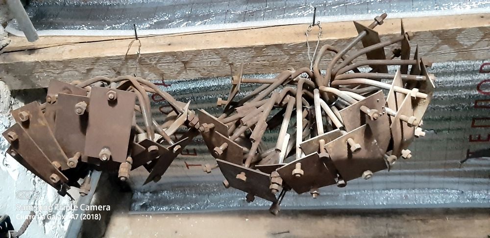 Продам хомуты новые