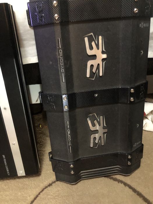 3 Amplificatoare auto de putere mare. 2 buc MAC audio  si 1buc EYEBRIX