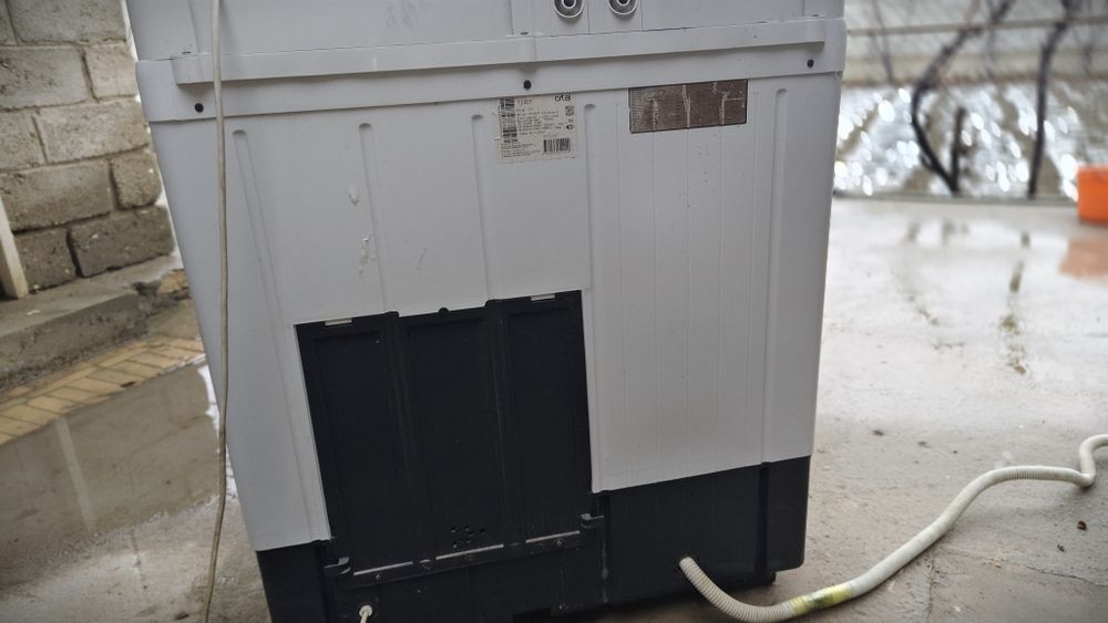 Polavtamat Kir yuvadigan moshina