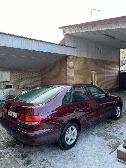 Тойота Карина Е ...