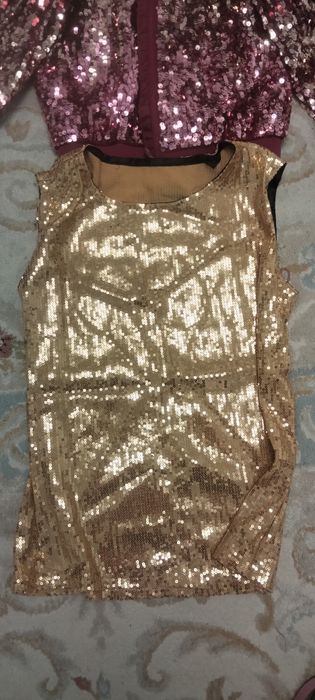 Куртка для девочки очень красивая и качественная