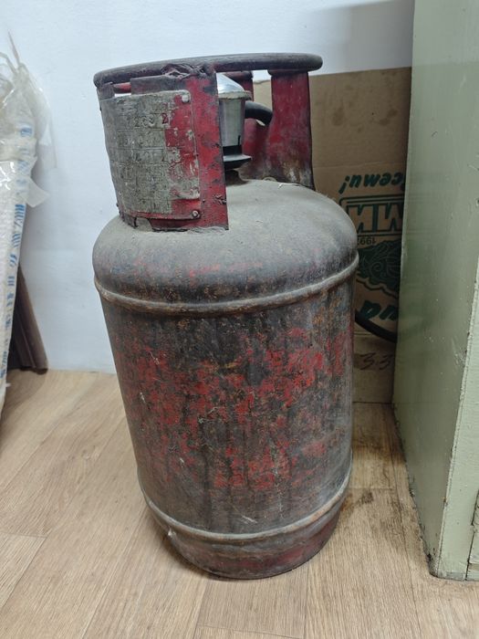 Продам газовый баллон