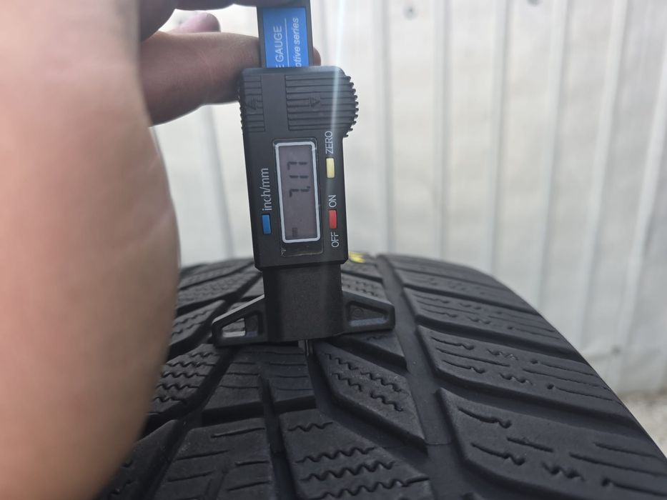 De vanzare anvelopa 255 55 r19 Hankook