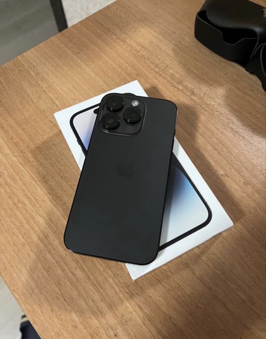 Айфон 14 про Blake