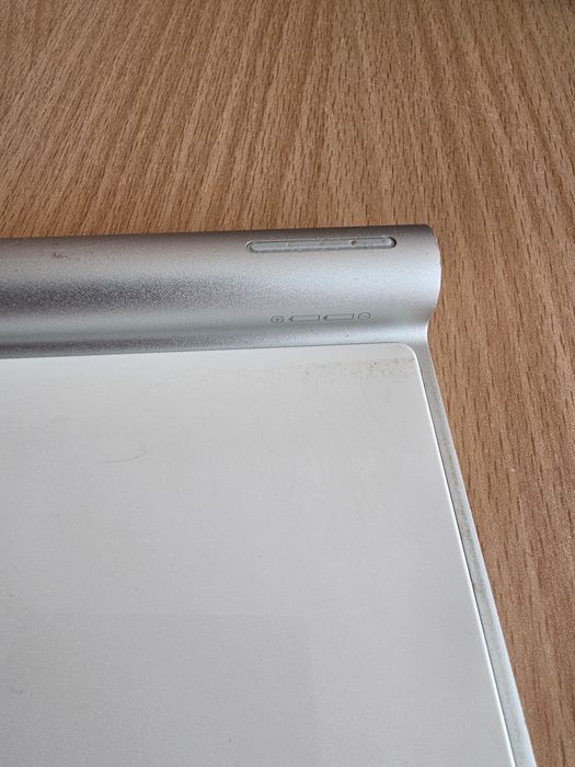 Tastaura Apple A1314
Perfect functionala
Functioneaza cu 2 baterii AA