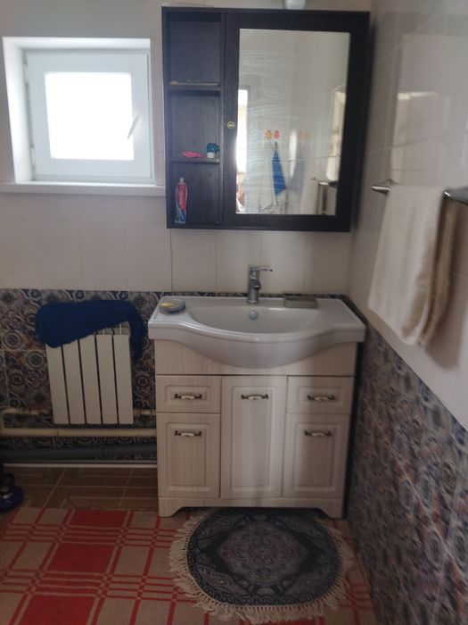 Зеркало шкаф сатылады