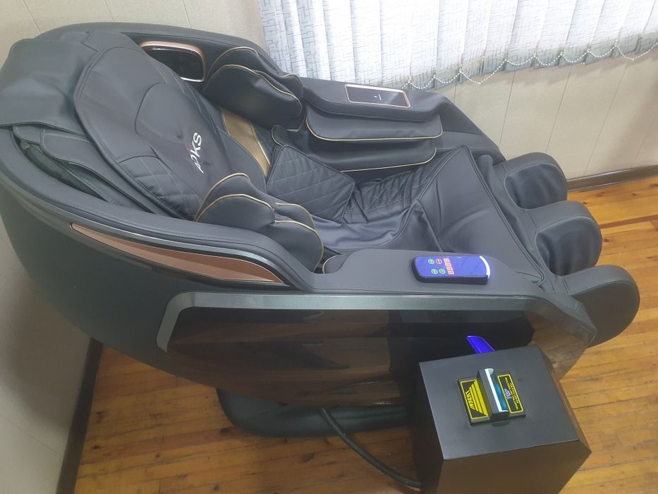 Adiks biznes masajnoy krislo