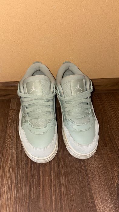 Дамски обувки jordan