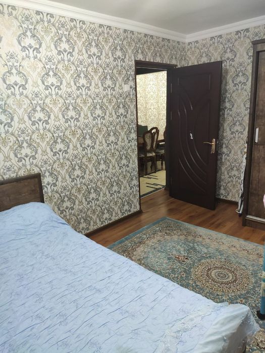 Продаëтся квартира 3/5/5 .