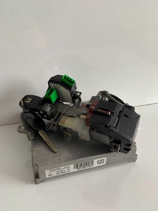 Компютър Honda accord 7 2.0 155hp Бензин Хонда Акорд 37820-RBA-G04