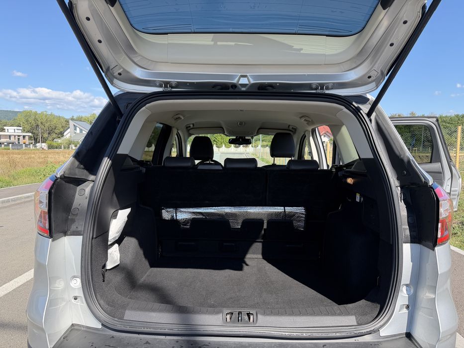 Vând Ford Kuga 2018