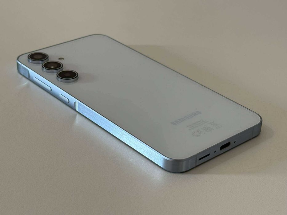 Бартер! Като НОВ! Samsung Galaxy A55 Iceblue (Син)