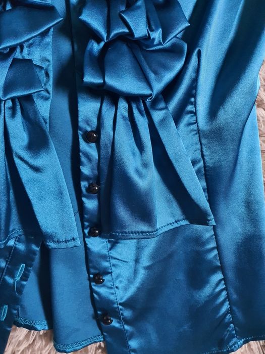 Блузки Турция разные, атлас, с кружевом и без