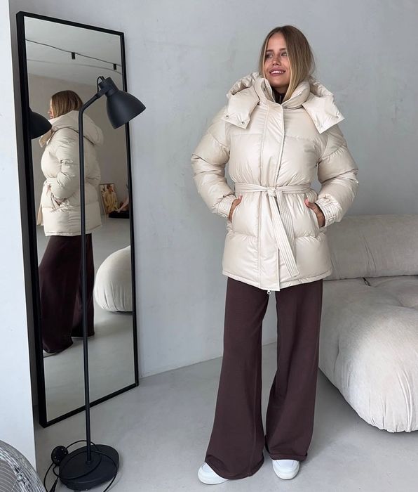 Пухено яке с етикет