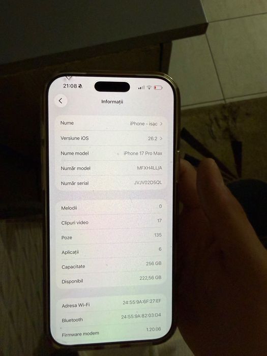 Vând iPhone 17 pro Max
