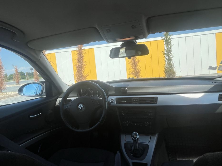 BMW Seria 3 (E90) – Mașină întreținută, aspect plăcut
