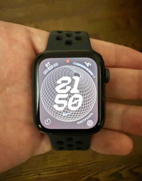 Apple Watch Nike SE GPS, 44mm в Отличном состоянии почти новые