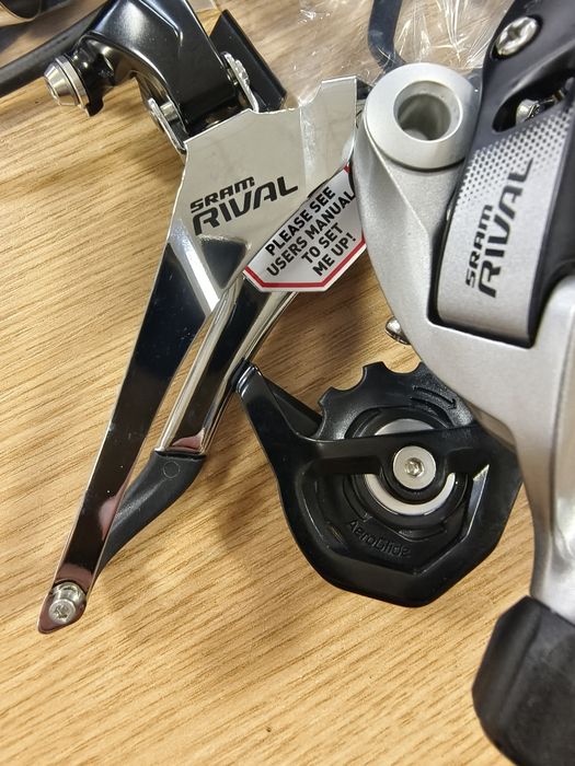 FULL Групсет SRAM Rival 22 Hidraulic 2x11-sp 172.5mm 50/34 BB30 11-32T