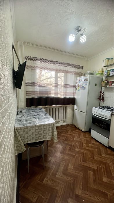 Продам 1 ком. квартиру на Юности