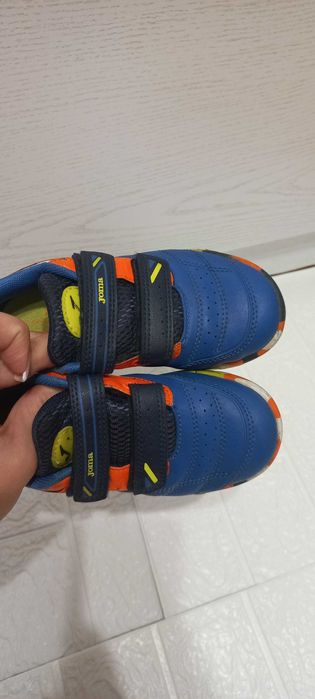 Обувки маратонки за момче joma