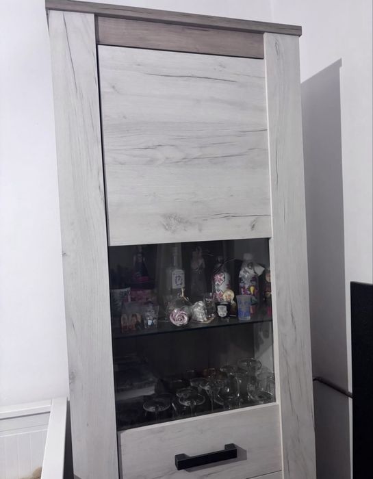 Vitrina living, Kent VS, cu usa sticla, stejar alb + stejar gri
