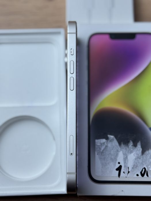 Айфон,IPhone 14 128gb 79% White с коробкой