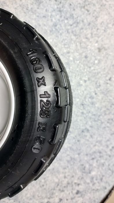 Roti/ roata Smoby Quad Atv /vehicul (atv sau masinuta electrica copii)