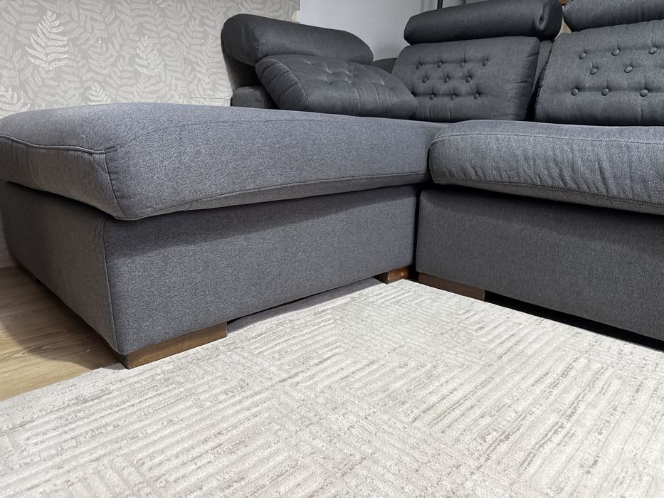 Canapea gri  living cu sezlong, material impermeabil