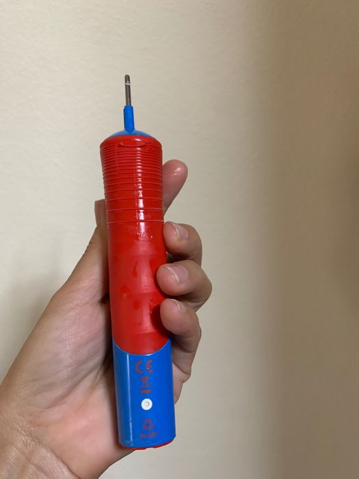 Mâner periuță de dinți electrică Oral-B Braun – stare perfectă