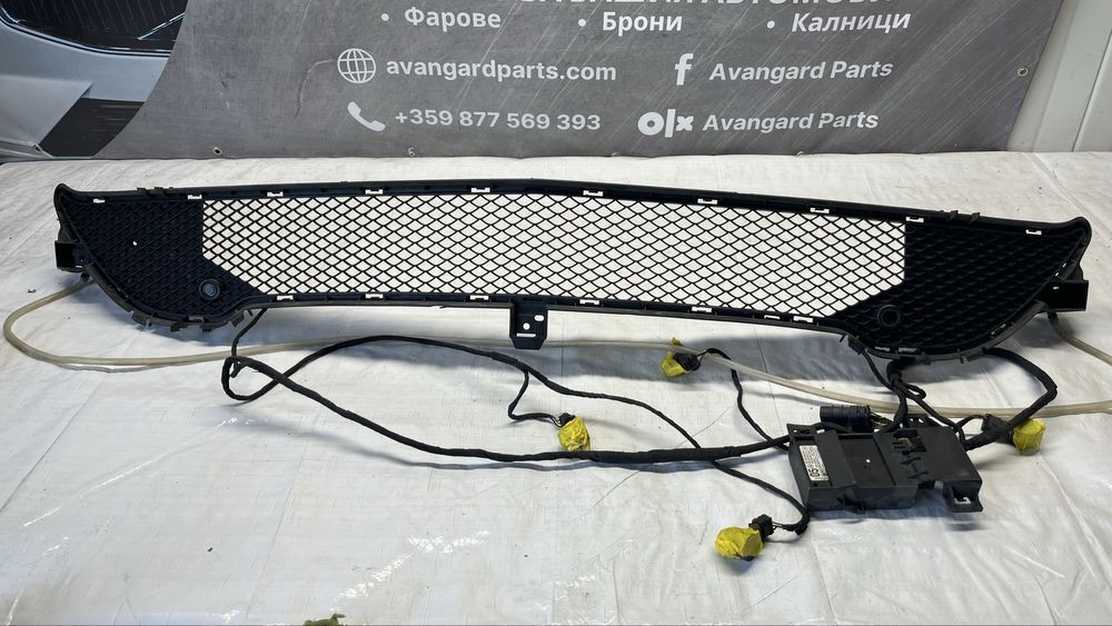 Mercedes CLA C117 решетка с парктроник