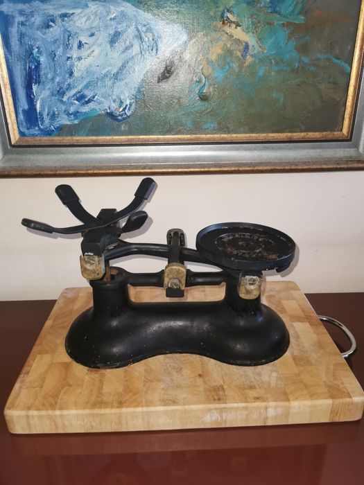 Антикварен кантар винтидж чугун и месинг VICTOR England от 60-70те г.