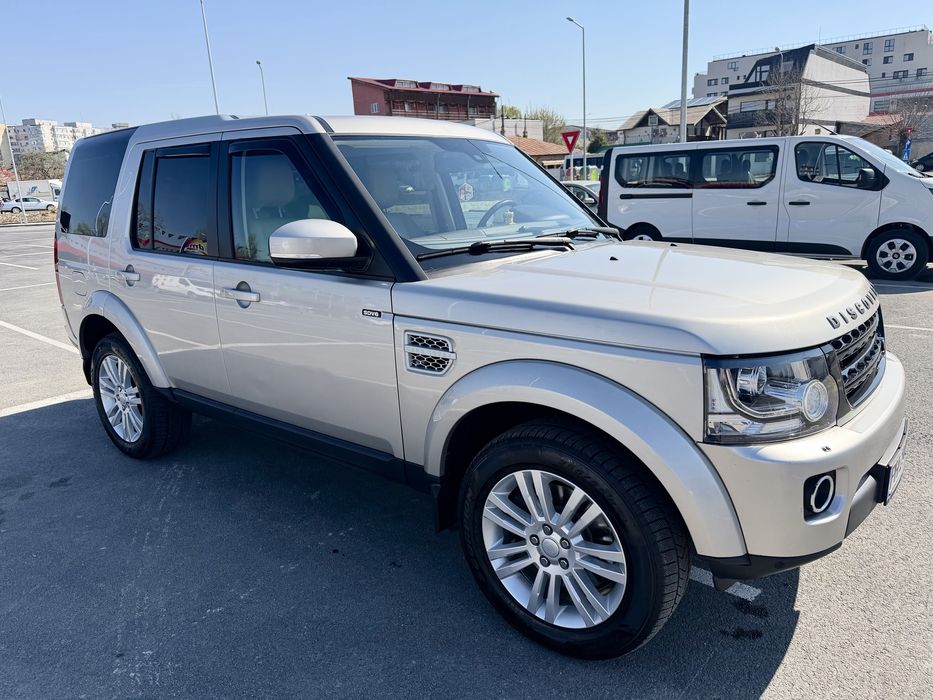 Land Rover Discovery 4