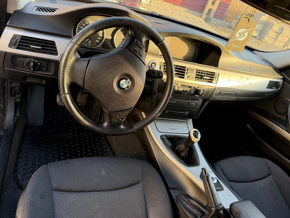 Se vinde Bmw E90