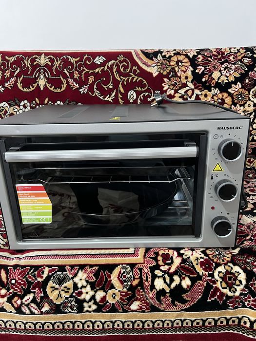 Vand cuptor electric  nou