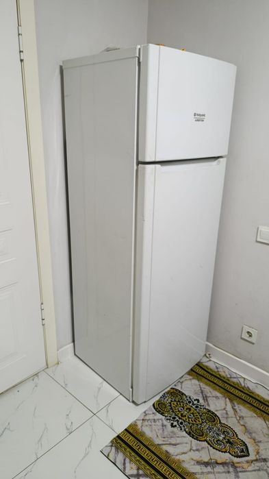 Продам Холодильник срочно