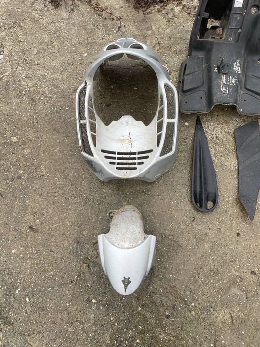 Anunț pentru piese de Malaguti f12 Phantome R