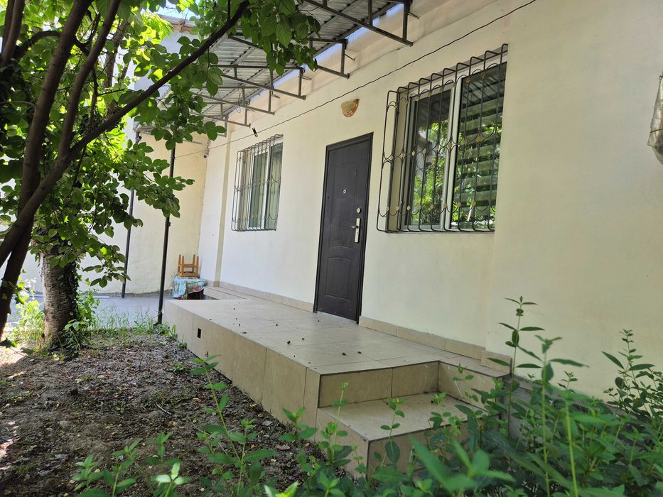 Продается 3х комнатная квартира на ул. Аккурган