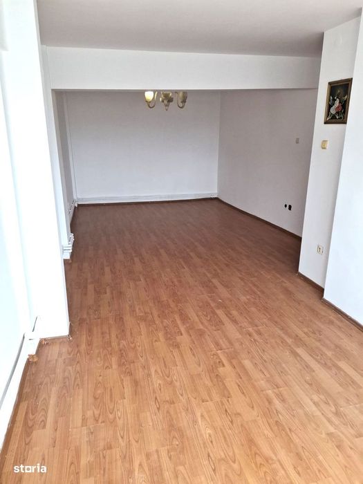 Comision 0! Apartament 2 camere , Brosteni colegiu , 3/4 — fotografia 1