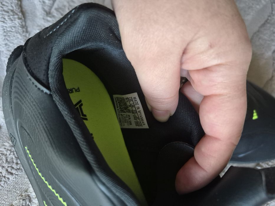 Adidas спортни обувки