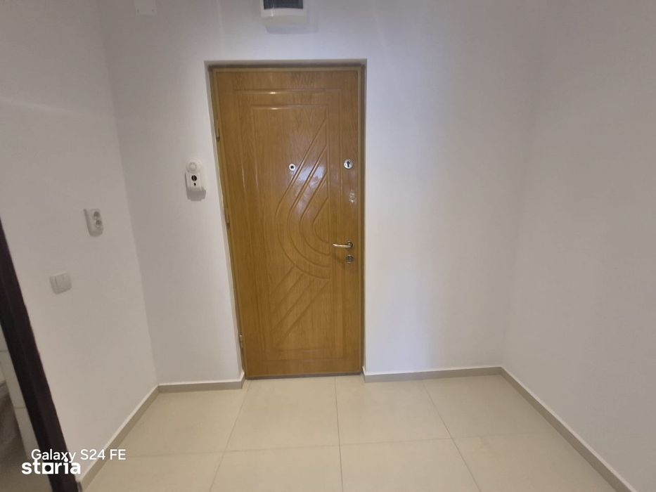 Garsonieră complet renovată — fotografia 3