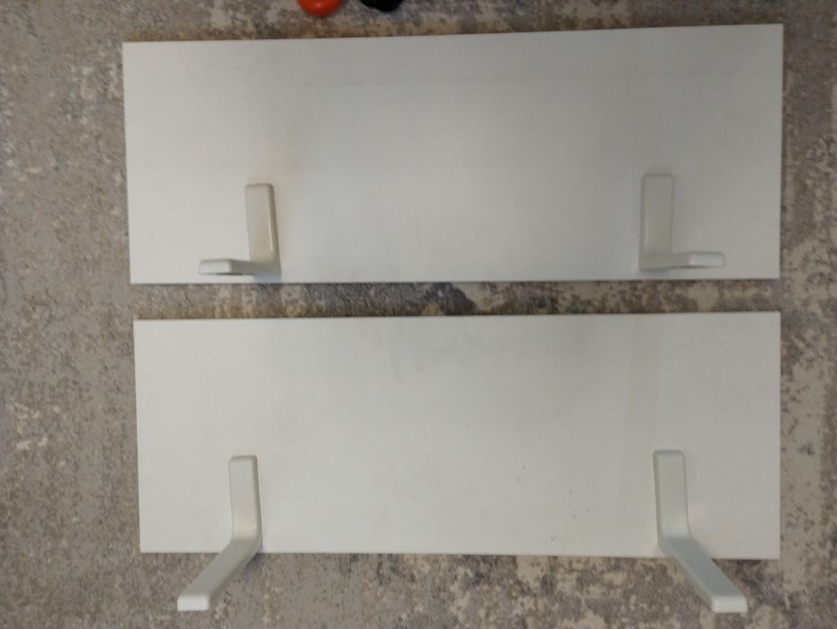 Продам полку новую