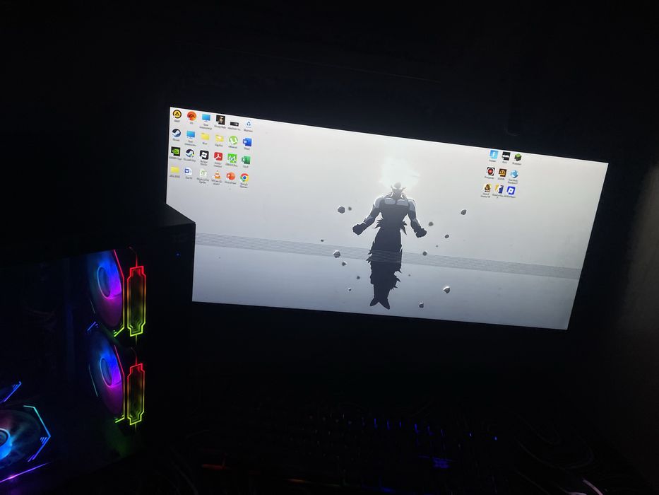 игровои комп срочно нужно