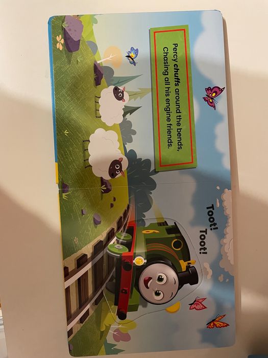 Vând carte puzzle Thomas ediție limitata