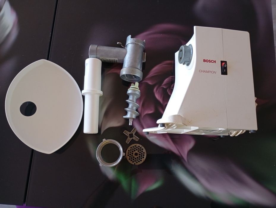 Месомелачка Bosch