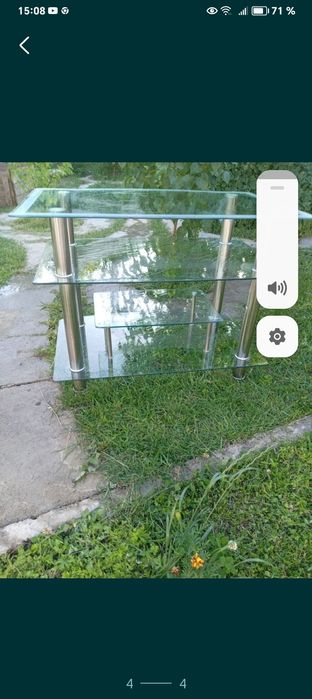 Продам стеклянный столик