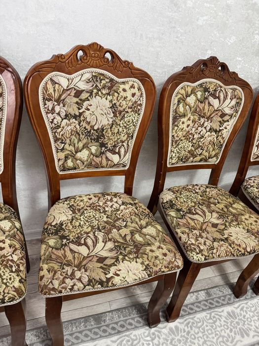 Продам стулья нормальном качестве 10шт