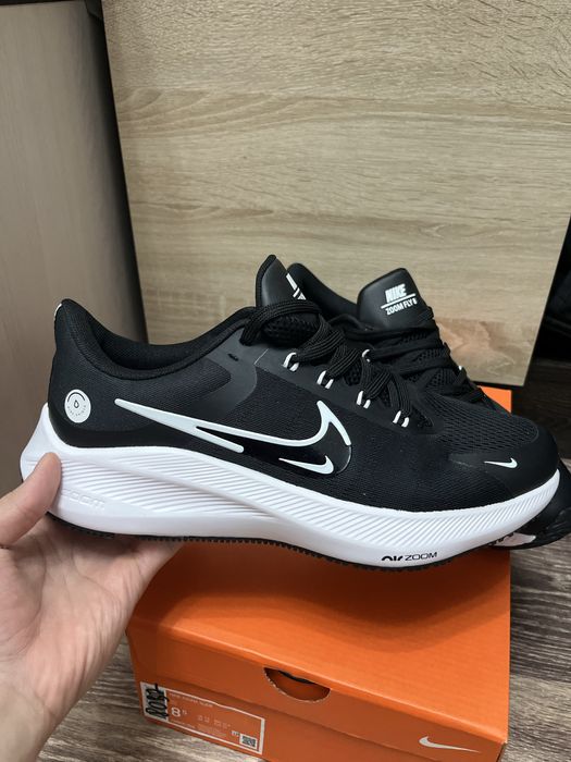 Кроссовки Nike Air Zoom