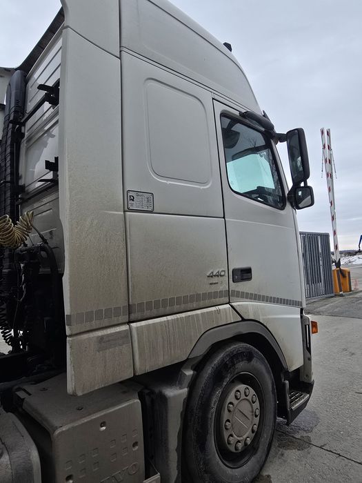 Volvo fh 440 e5  manual