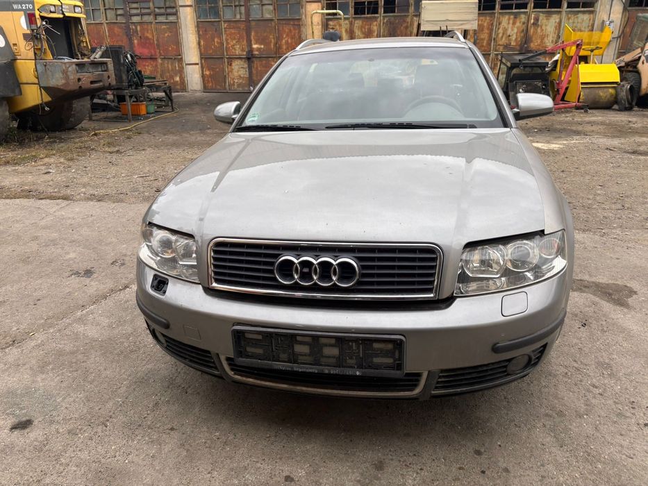 Audi A4 b6, 2.0 Alt,motor,capota tragher,aripi,,faruri,haion